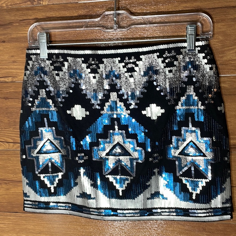 Express women’s embellished mini skirt size XS